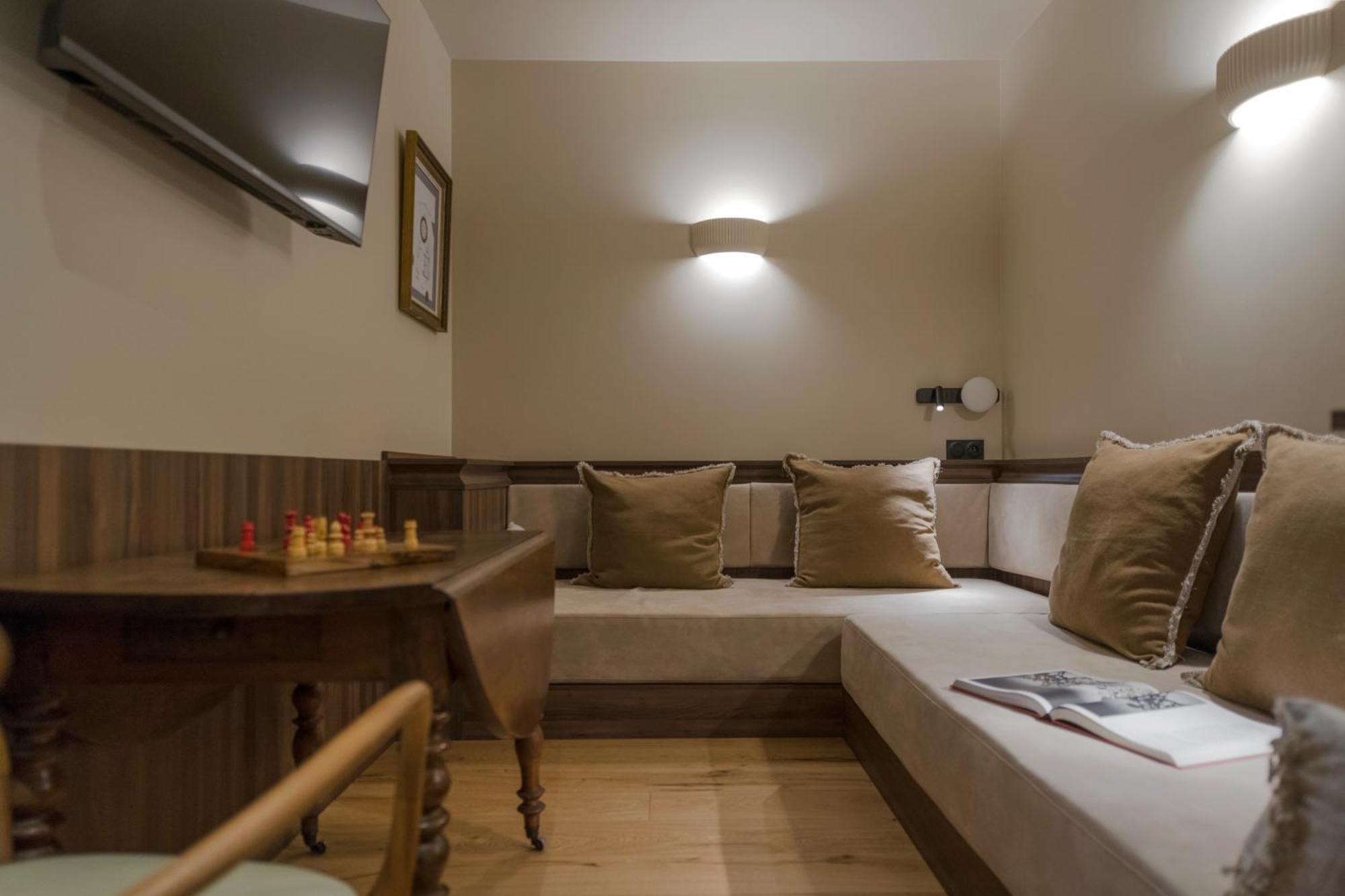 Academie Hotel Lyon Eksteriør billede